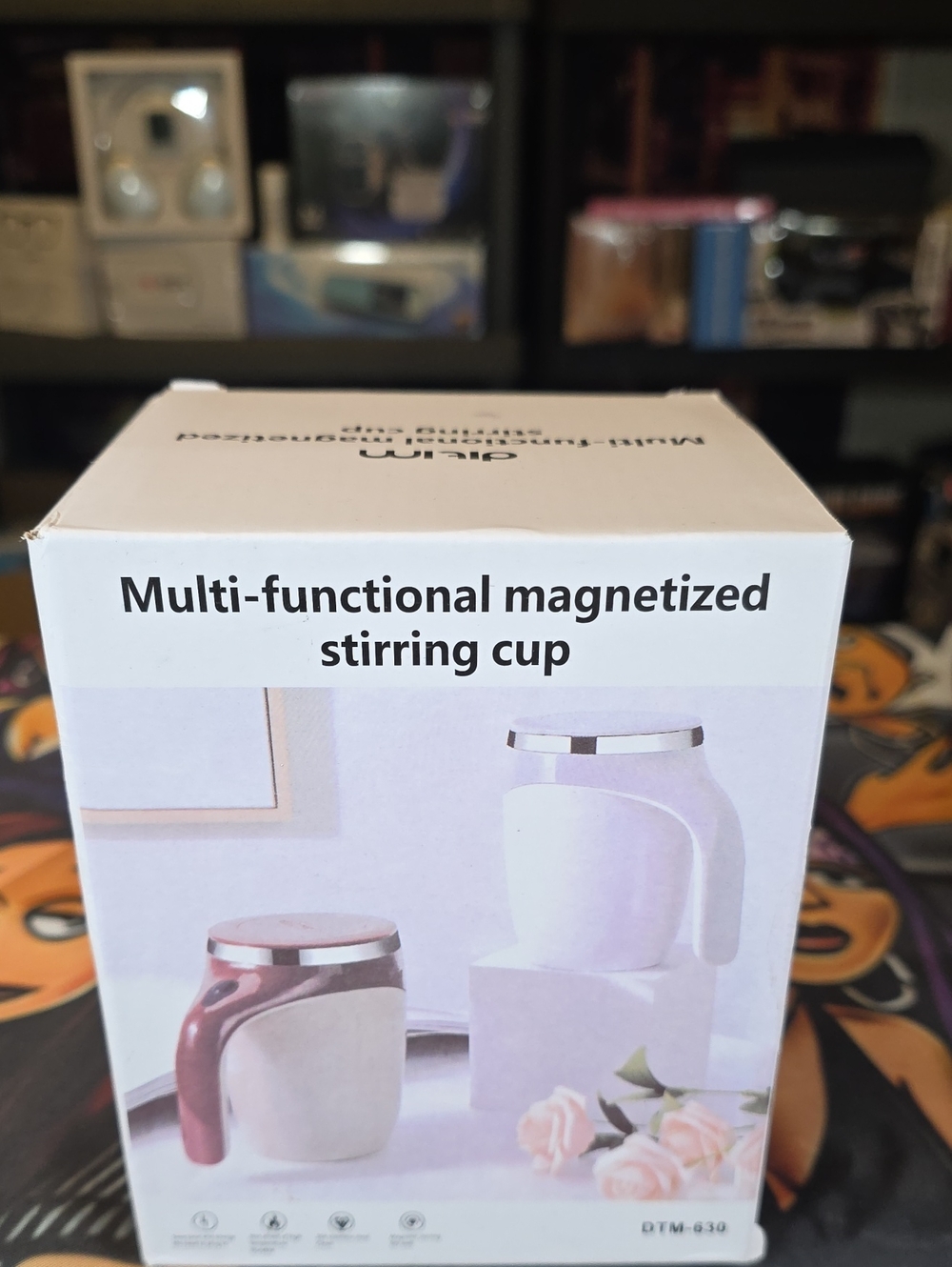 Multi-Functional Magnetized Stirring Cup - White & Pink